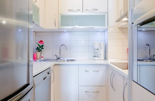 Vranjic Apartment | Apartment Mountain View - One Bedroom Apartment
