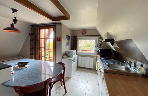 Saint-Briac-sur-Mer Apartment | Apartment near Frémur & Sandy Beaches