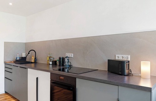 Pforzheim Apartment | Apartment 'Nagoldblick Liebeneckstraße' with Balcony and Wi-Fi
