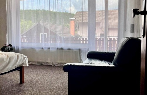 Fellen Apartment | Apartment 'Natascha' with Mountain View, Shared Terrace and Wi-Fi