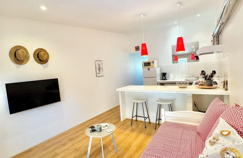Saint-Florent Apartment | Apartment n°9 Belombra 10mn from St Florent with garden and shared pool