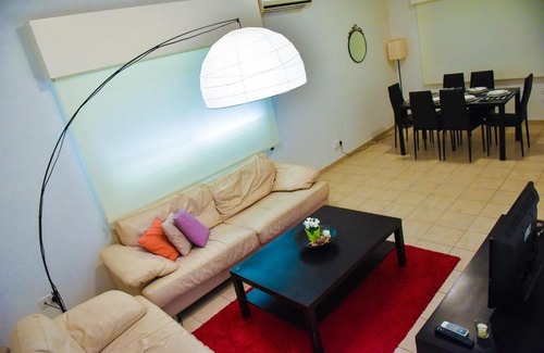 Agios Tychon Apartment | Apartment Near 4 Seasons Hotel Beach