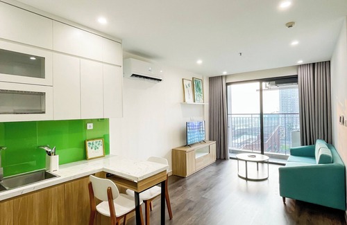 Gia Lam Apartment | Apartment near Artificial Beach, park view