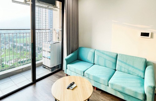 Gia Lam Apartment | Apartment near Artificial Beach, park view
