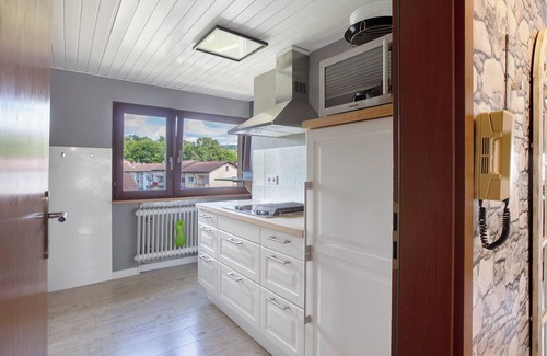 Bad Saeckingen Apartment | Apartment 'Nette Hütte' with Shared Garden and Wi-Fi