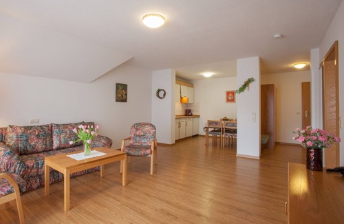 Simonswald Apartment | Apartment no. 15 - Rustic vacation apartment, 70sqm, 1 bedroom, 1 living room, max. 4 persons
