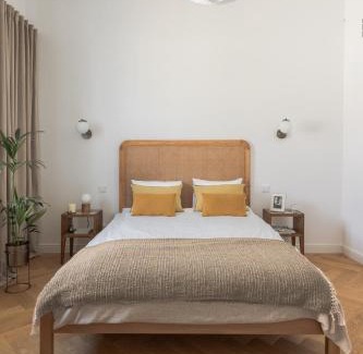 Srodmiescie Apartment | Apartment Nowy Świat 61 with parking