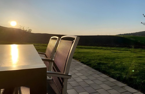 Vaihingen an der Enz Apartment | Apartment 'Nr 1' with Mountain View, Shared Terrace and Wi-Fi