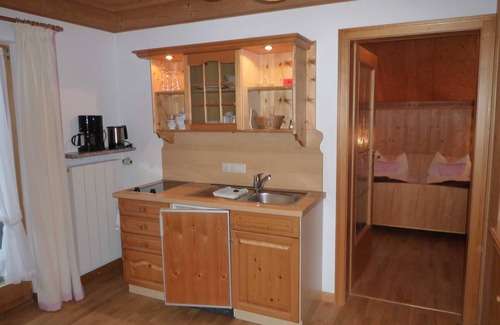 Bad Wiessee Apartment | Apartment, Nr. 8, 2. OG, East - Gästehaus Johanna