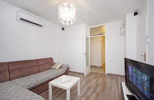 Istok Apartment | Apartment Nugal