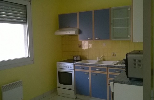Ferrandiere - Maisons Neuves Apartment | Apartment 'Oasis T3' with Shared Terrace, Private Garden and Wi-Fi