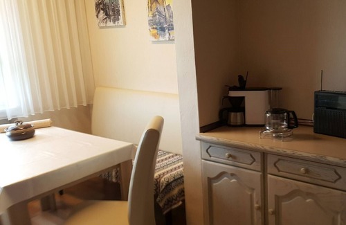 Velmede Apartment | Apartment 'Obergeschoss, 130qm' with Shared Terrace and Wi-Fi