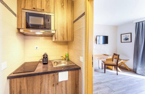 Paquis Navigation Apartment | Apartment of choice - AC- 1BR-4P- Geneva