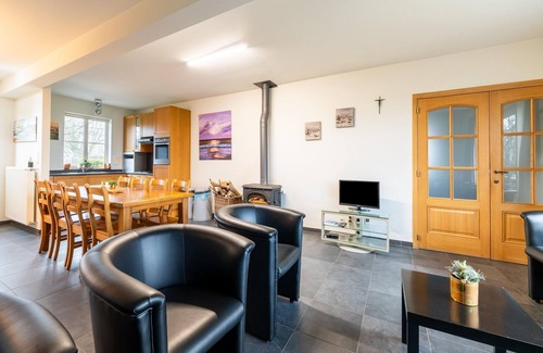 Diksmuide Villa | Apartment on Belgium's Stunning Coastline