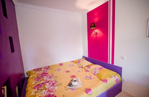 Mariupol Apartment | Apartment on Metalurhiv Ave 47