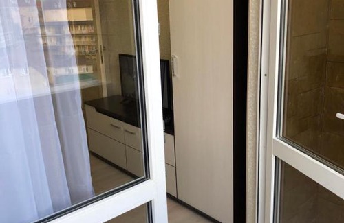 Golubye Dali Apartment | Apartment on Orbitovskaya
