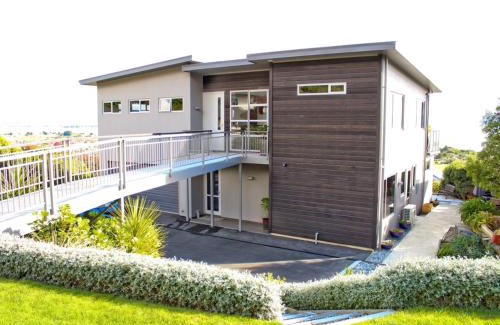 Tahunanui Apartment | Apartment on Stansell