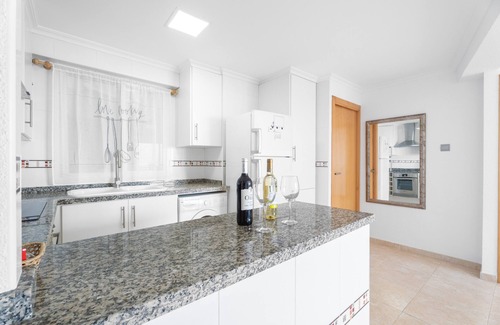 Mareny Barraquetes Apartment | Apartment 'Palmeretes 1°linea' with Sea View, Balcony and Wi-Fi