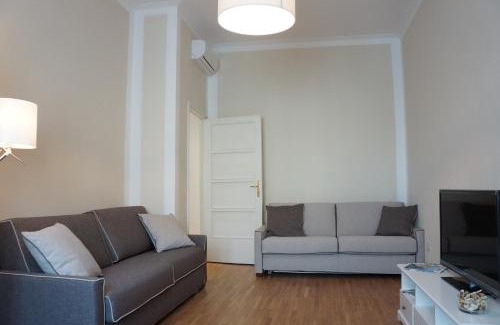 San Vittore Apartment | Apartment Papiniano 38