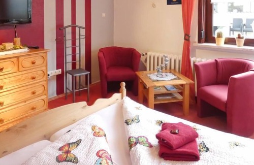 Frankenhain Apartment | Apartment Petra in Geschwenda - 2 persons, 1 bedrooms
