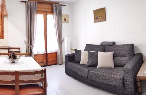 Prades Apartment | Apartment Prades, 2 bedrooms, 4 persons