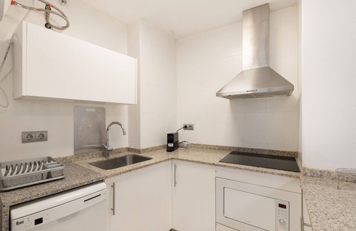 Centre Historic de Manresa Apartment | Apartment 'Puig Cardener 1' with Wi-Fi