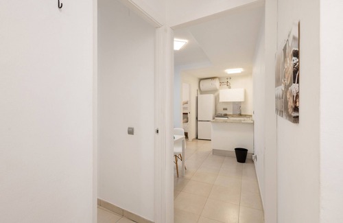 Centre Historic de Manresa Apartment | Apartment 'Puig Cardener 1' with Wi-Fi