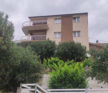 Zrnovnica Apartment | Apartment Pupina