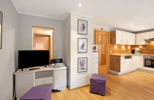 Untervalme Apartment | Apartment 'Richters Hof' with Mountain View, Shared Garden and Wi-Fi