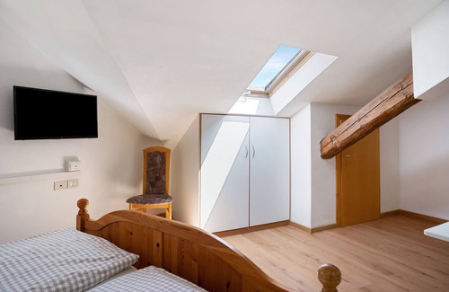 Anterivo Apartment | Apartment 'Roessl 301' with Mountain View, Shared Garden, Wellness Centre and Wi-Fi
