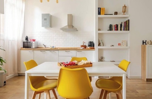 Torrino Apartment | Apartment Rome EUR - Irene's House