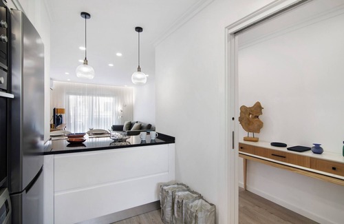 Altura Apartment | Apartment 'Salty Tides' with Balcony, Wi-Fi and Air Conditioning