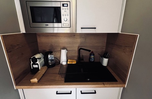 Offenbach am Main Apartment | Apartment Sana Klinik No03 Netflix