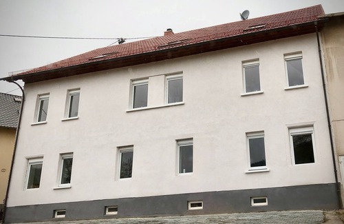 Nonnweiler Apartment | Apartment 'Schneiders 4' with Shared Terrace, Shared Garden and Wi-Fi