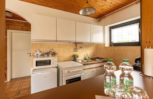 Gemuenden Apartment | Apartment Schmidt - apartment/apartment, shower, toilet, quiet