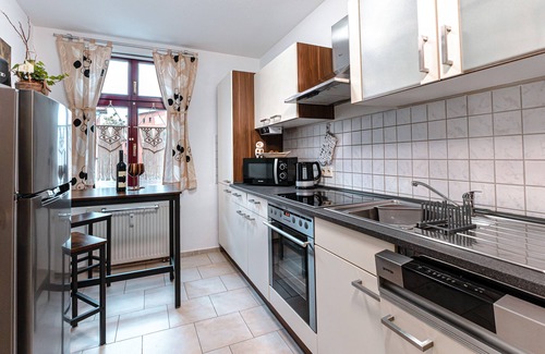 Naumburg Apartment | Apartment "Schwarzes Gold" with 70m² for up to 5 guests