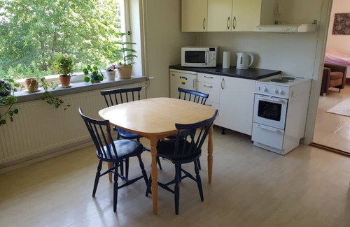 Molndal Apartment | Apartment close to Gothenborg city center and nature. Free parking & fast wifi!