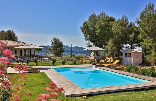 La Cadiere-d'Azur Apartment | Apartment sea view, swimming pool