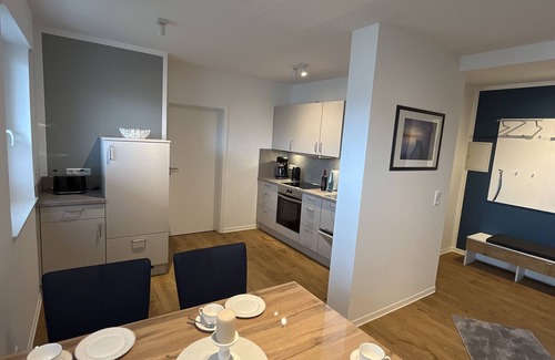 Versmold Apartment | Apartment 'Seeblick' with Balcony and Wi-Fi