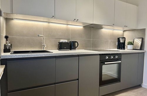 Neukirchen-Vluyn Apartment | Apartment-Signature-Private Bathroom-Balcony