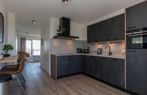 Sint-Annaland Apartment | Apartment Sint Annaland with Marina Views