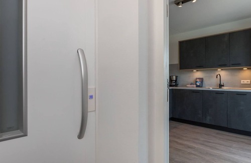 Sint-Annaland Apartment | Apartment Sint Annaland with Marina Views