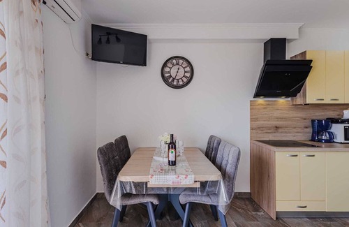 Cizici Apartment | Apartment Skrabonja 2