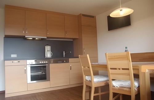 Sankt Peter Apartment | Apartment 'St Märgen, 55qm' with Shared Garden, Balcony and Wi-Fi