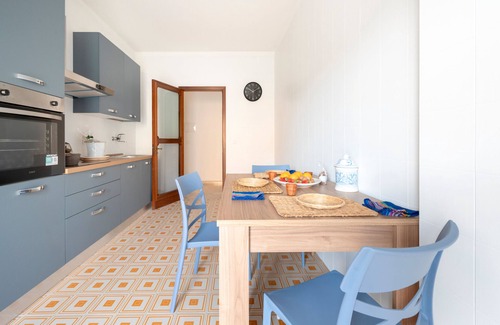 Otranto Historic Centre Apartment | Apartment 'Stella' with Sea View, Wi-Fi and Air Conditioning