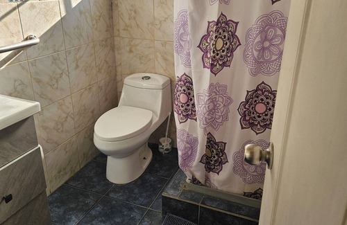 Santa Elena del Gomero Apartment | Apartment steps from Mall Arauco Maipú, Parking, wi fi.