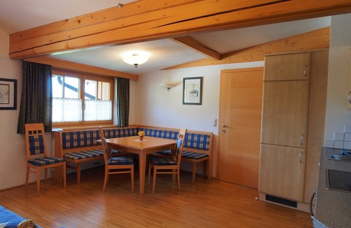 Weissenbach Apartment | Apartment Stoder - guest house Hartweger