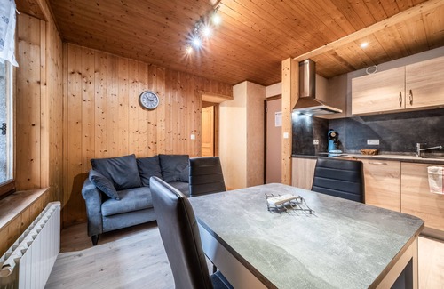 Abondance Apartment | Apartment 'Studio 1 Coeur D' Abondance- Maxit' with Wi-Fi