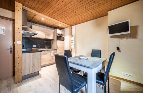 Abondance Apartment | Apartment 'Studio 1 Coeur D' Abondance- Maxit' with Wi-Fi