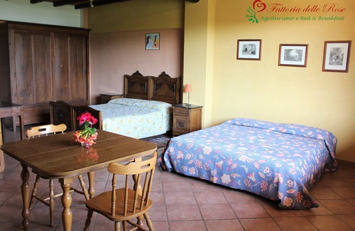 Salussola Other | Apartment surrounded by greenery at the Fattoria delle Rose